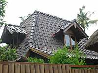 Cottage Roof